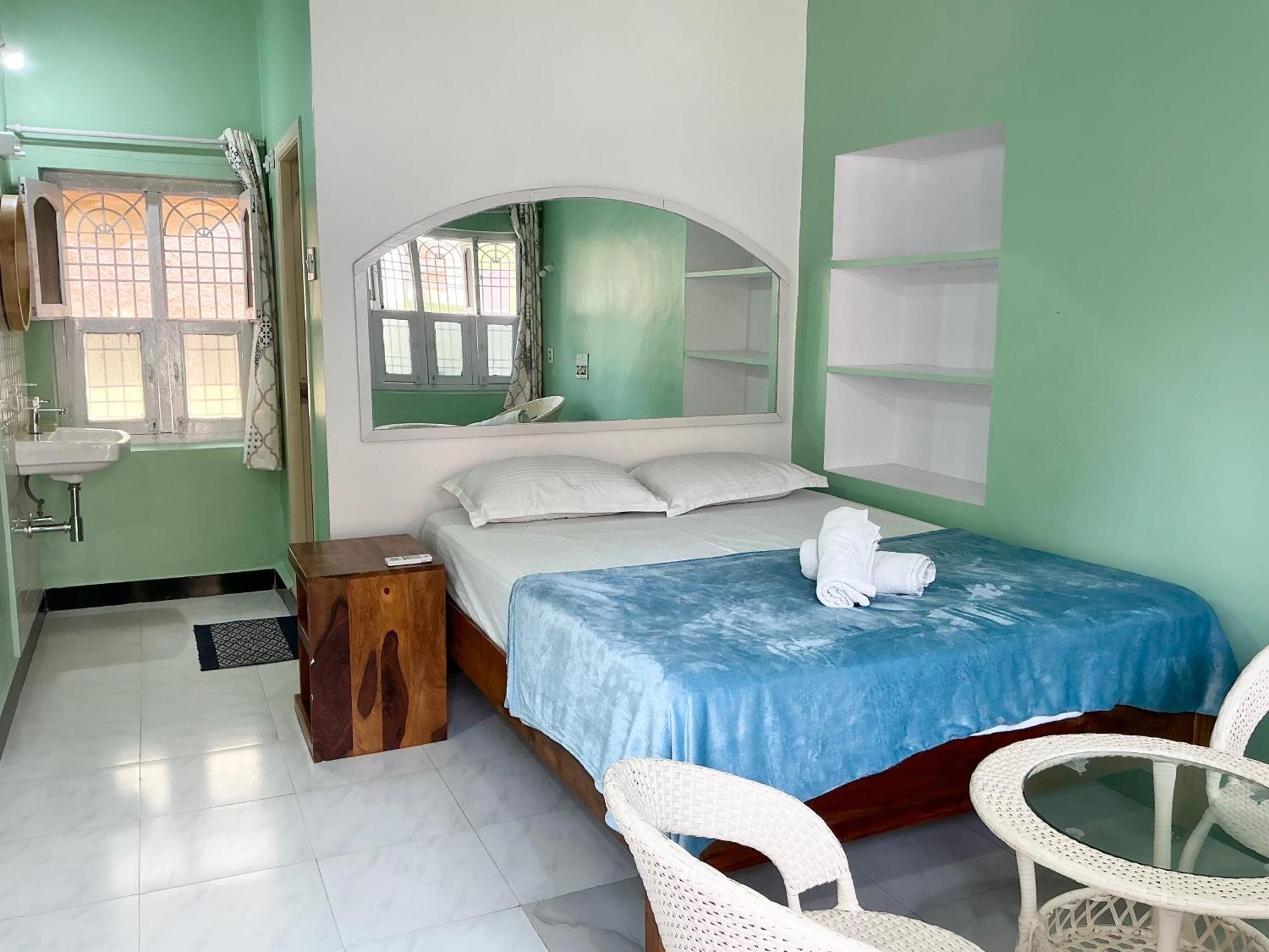 Kalyan Guesthouse Hampi Esterno foto